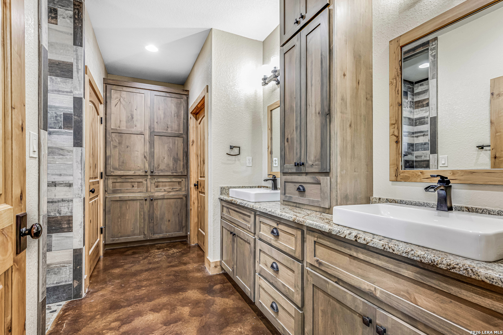 710 Stoney Ridge Bulverde TX 78163