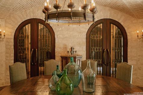 200 Geneseo Road Terrell Hills TX 78209