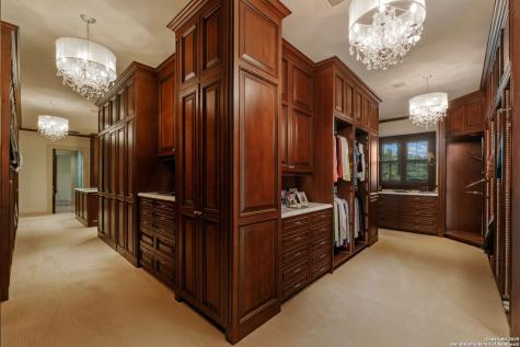 200 Geneseo Road Terrell Hills TX 78209