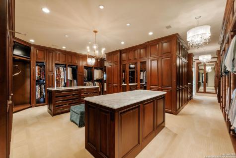 200 Geneseo Road Terrell Hills TX 78209