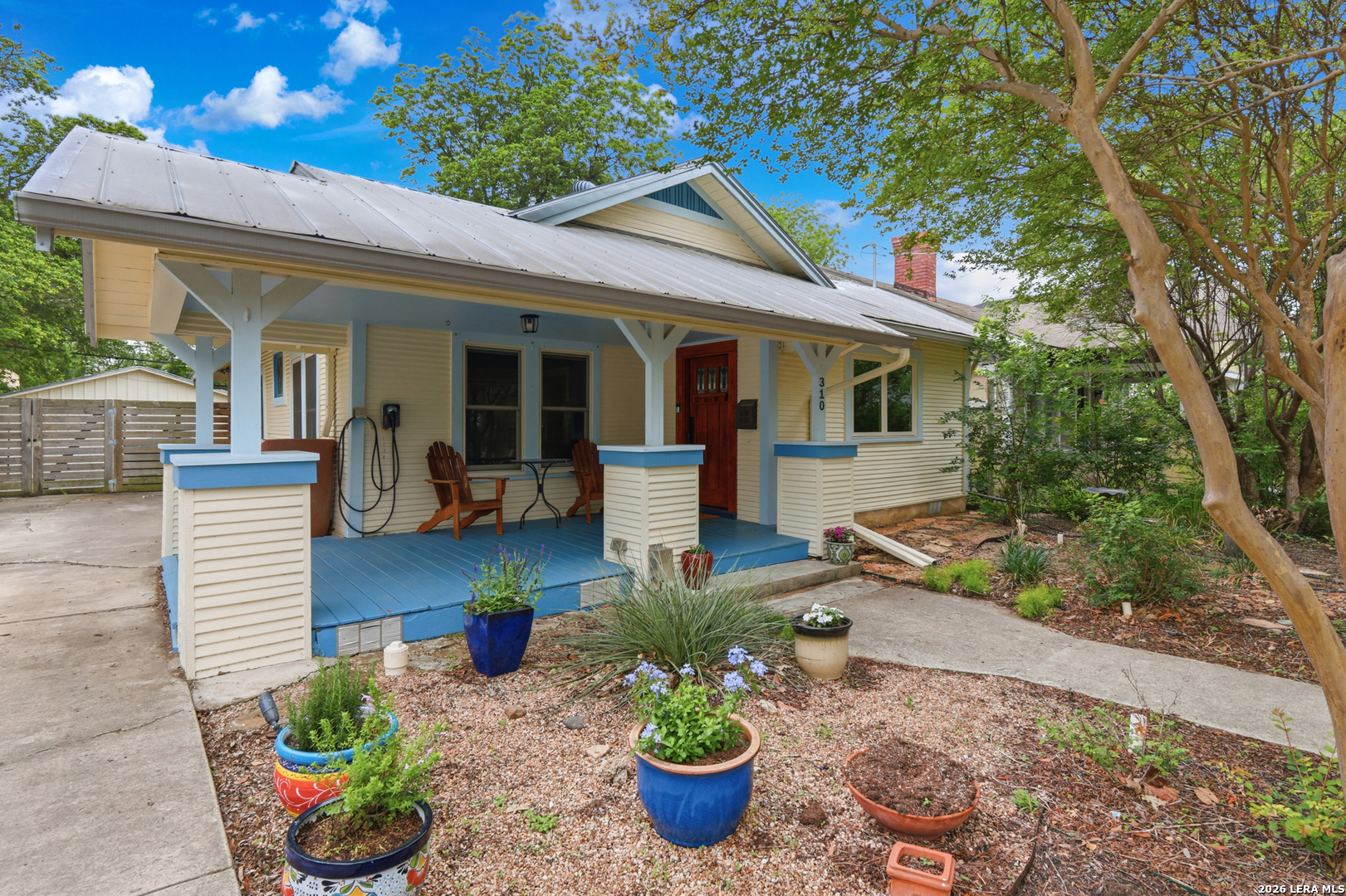 310 Queen Anne Court San Antonio TX 78209