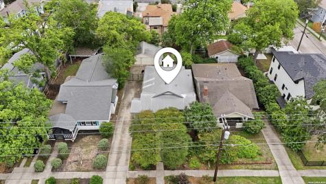 310 Queen Anne Court San Antonio TX 78209