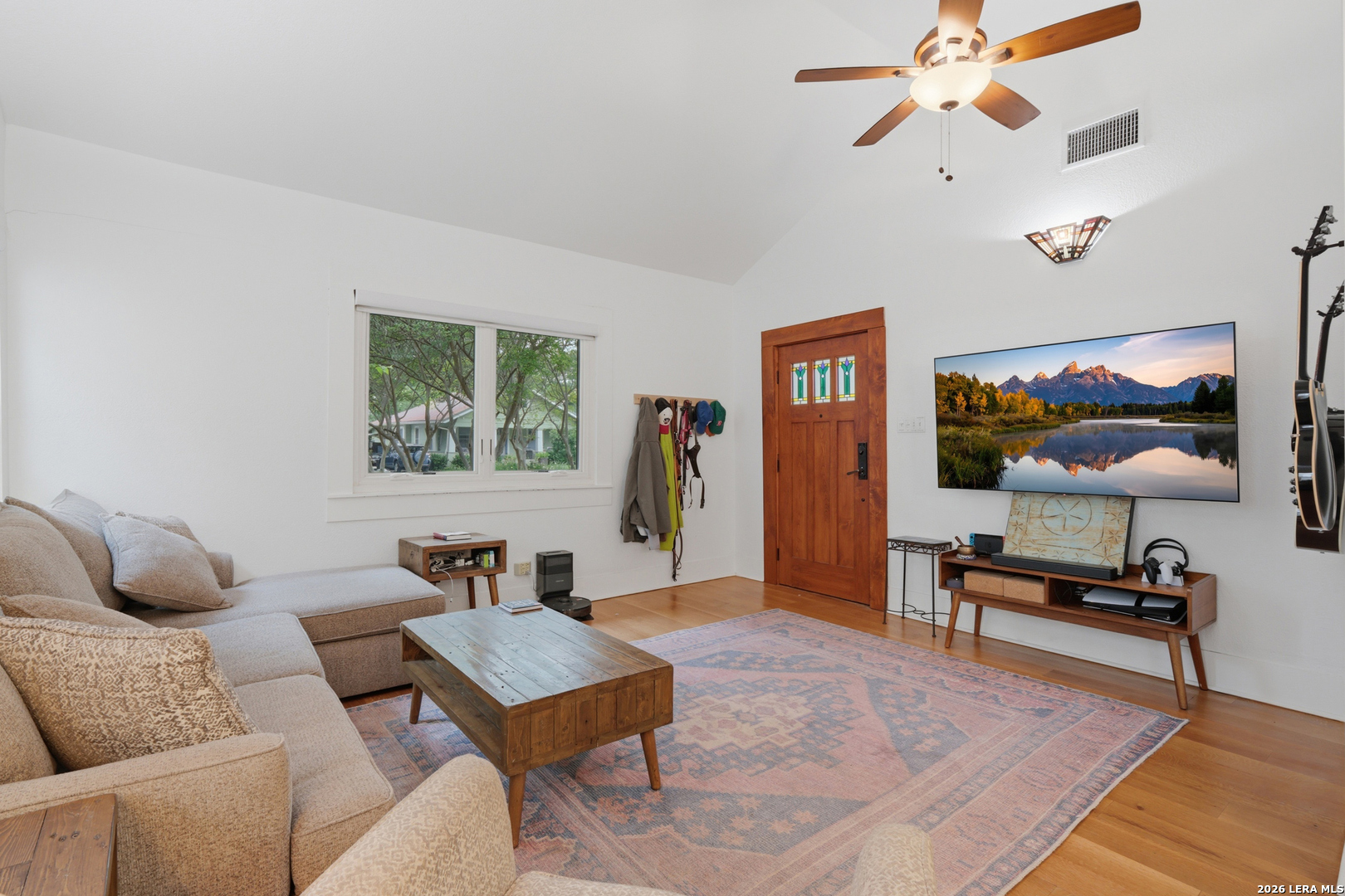 310 Queen Anne Court San Antonio TX 78209