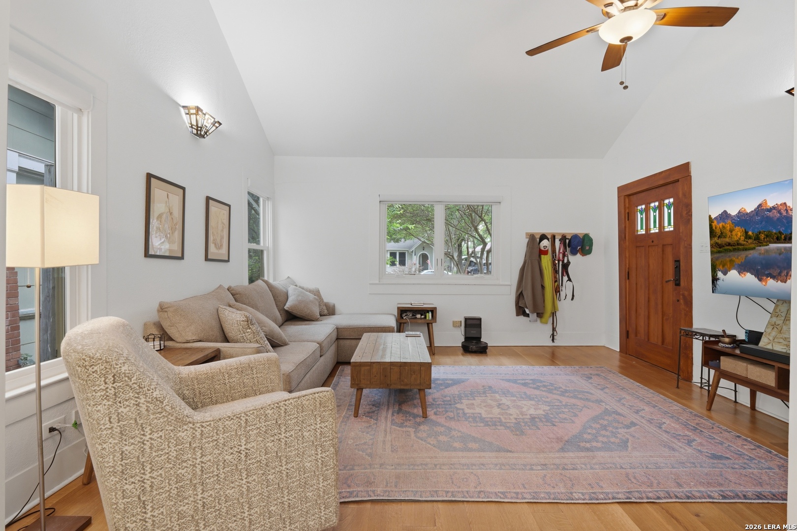 310 Queen Anne Court San Antonio TX 78209
