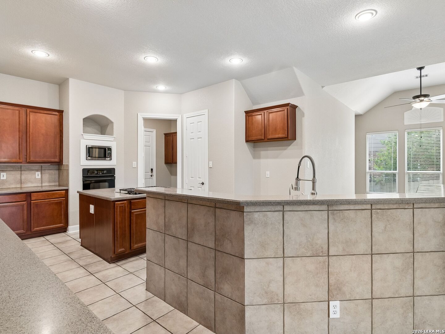 7730 Moss Brook San Antonio TX 78255