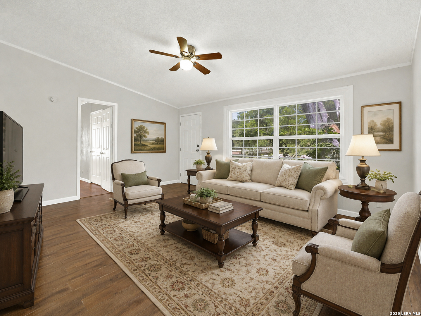 305 Elm Mcqueeney TX 78123