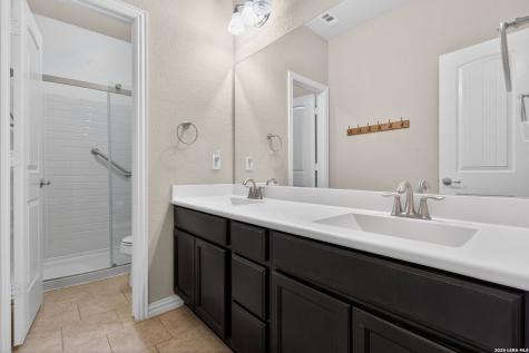 805 Raceland San Antonio TX 78245