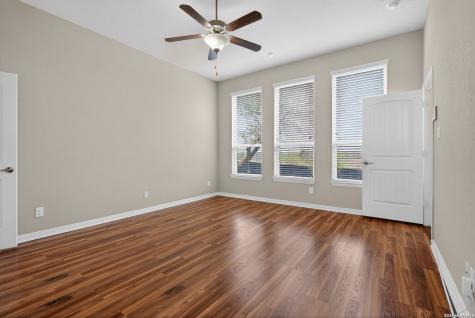805 Raceland San Antonio TX 78245