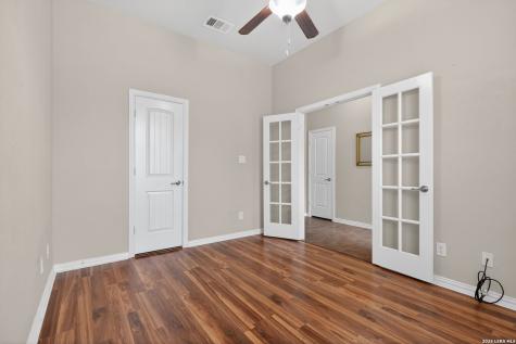 805 Raceland San Antonio TX 78245