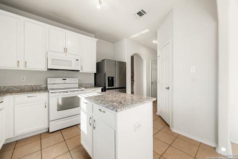 3734 Grissom Oaks San Antonio TX 78251