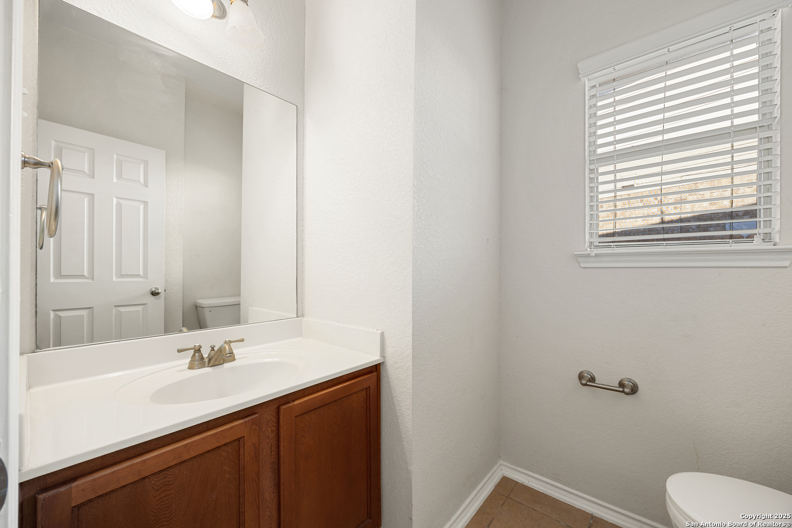 3734 Grissom Oaks San Antonio TX 78251
