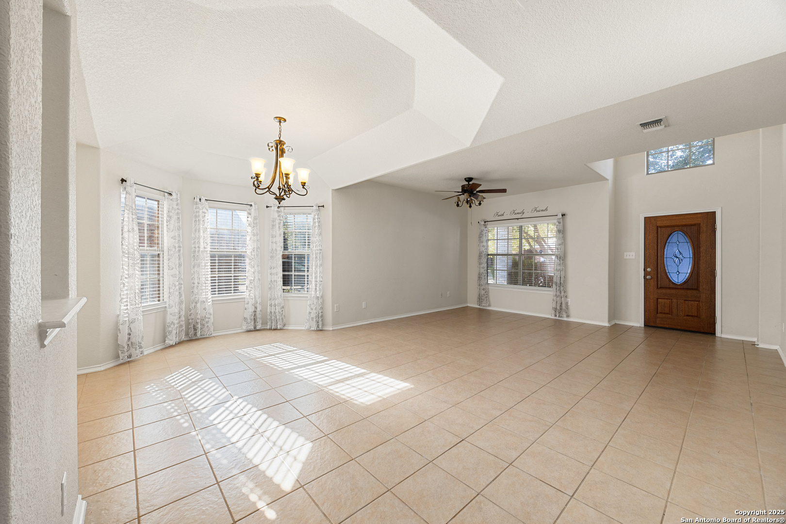 3734 Grissom Oaks San Antonio TX 78251