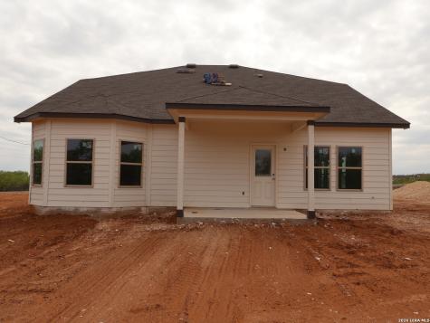 109 Prescott Drive Floresville TX 78114