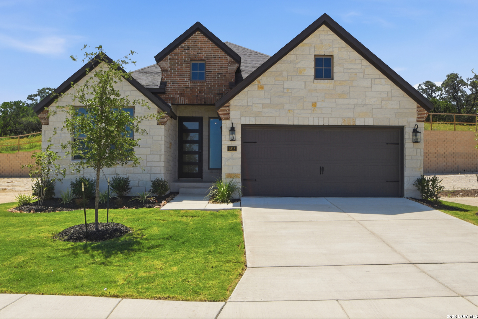 2515 Ragged Rock San Antonio TX 78245