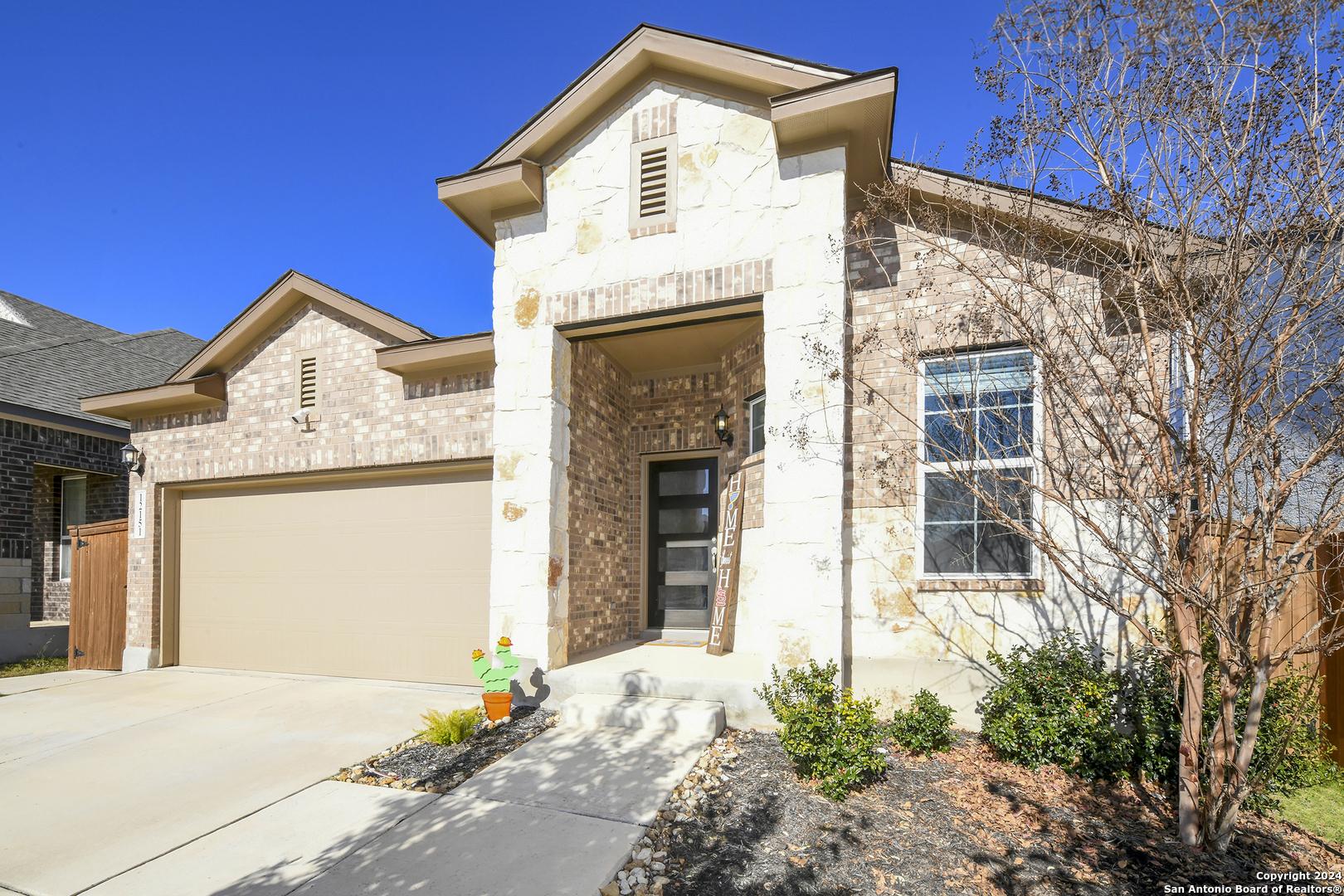 12151 Casparis San Antonio TX 78254