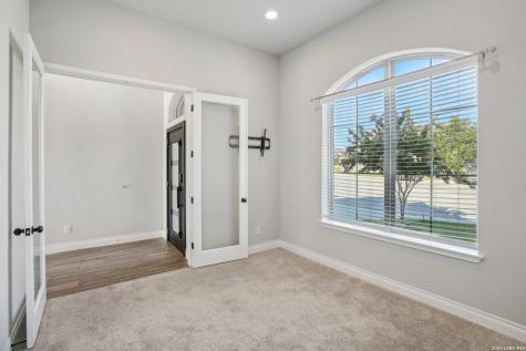 1222 Cadogan Squire San Antonio TX 78260