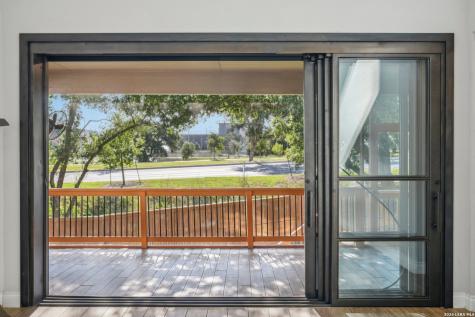 1222 Cadogan Squire San Antonio TX 78260