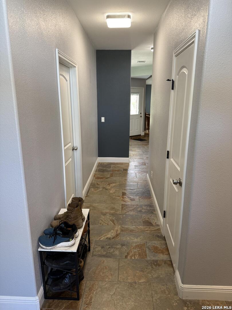 431 La Vista Drive Del Rio TX 78840