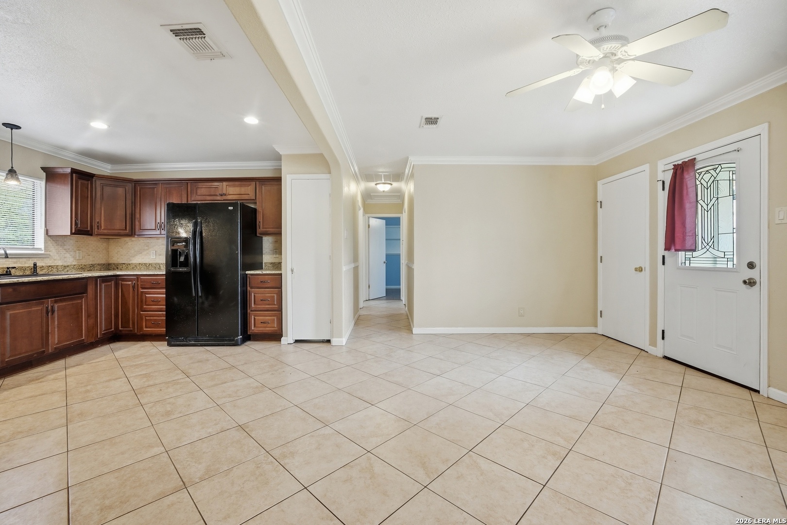 5911 Middlefield San Antonio TX 78242