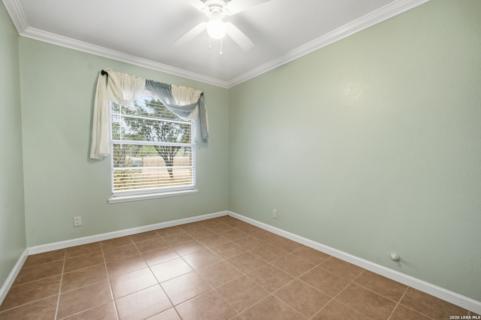 5911 Middlefield San Antonio TX 78242