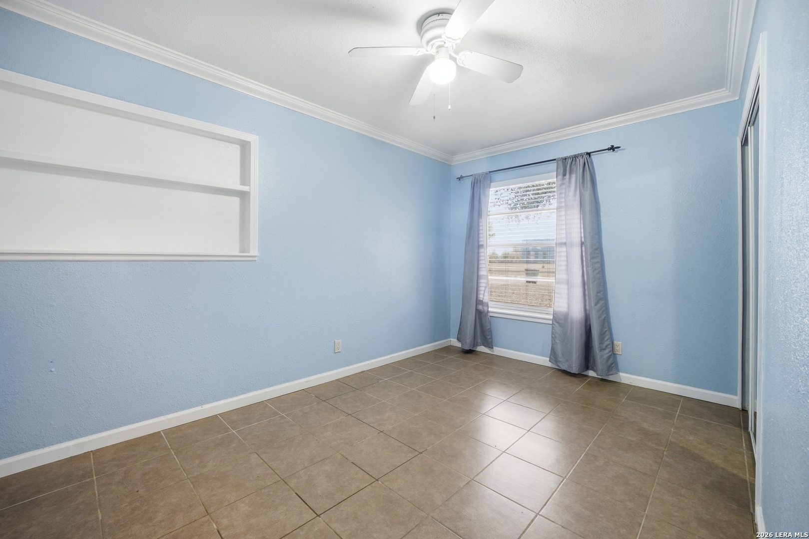 5911 Middlefield San Antonio TX 78242