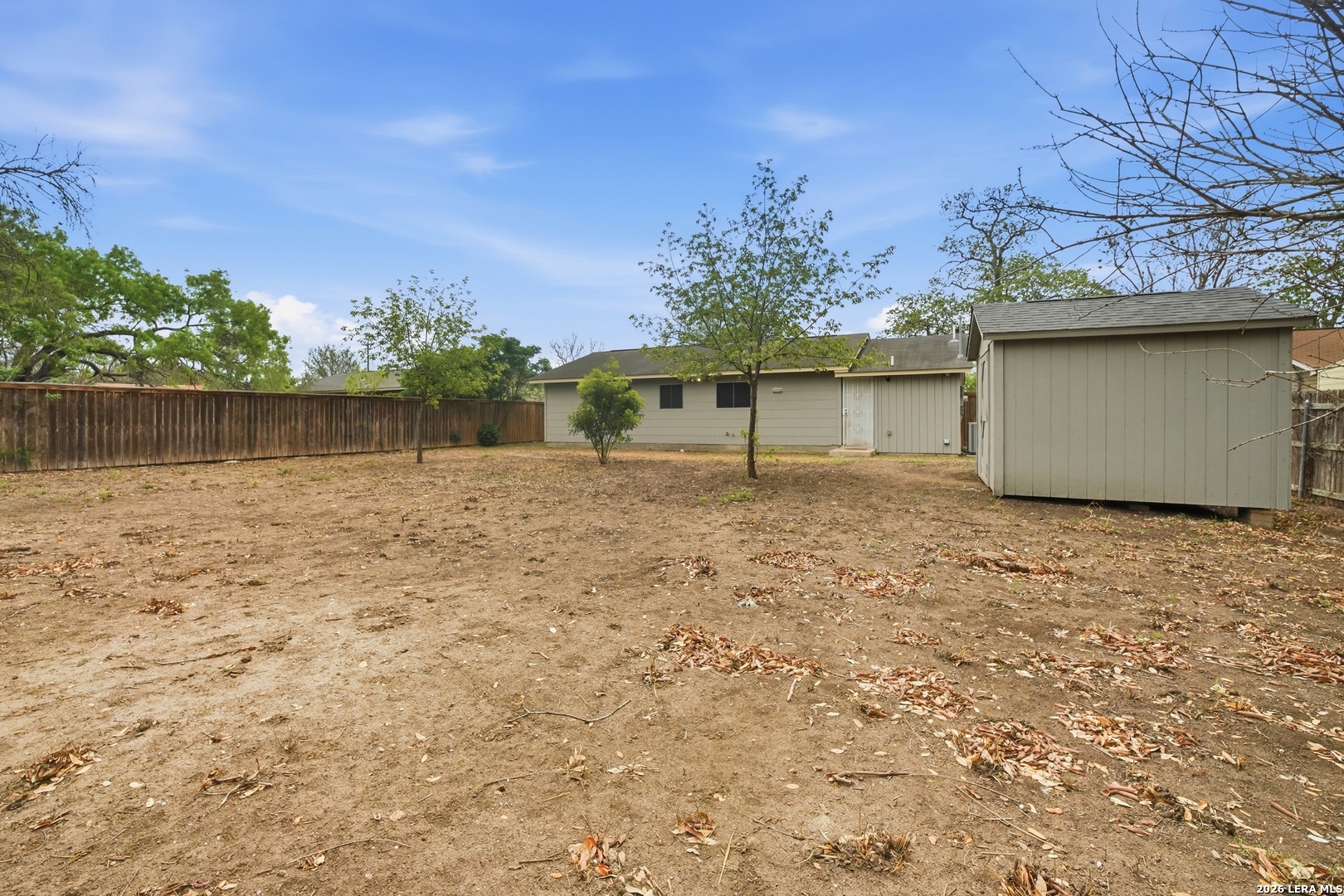 5911 Middlefield San Antonio TX 78242