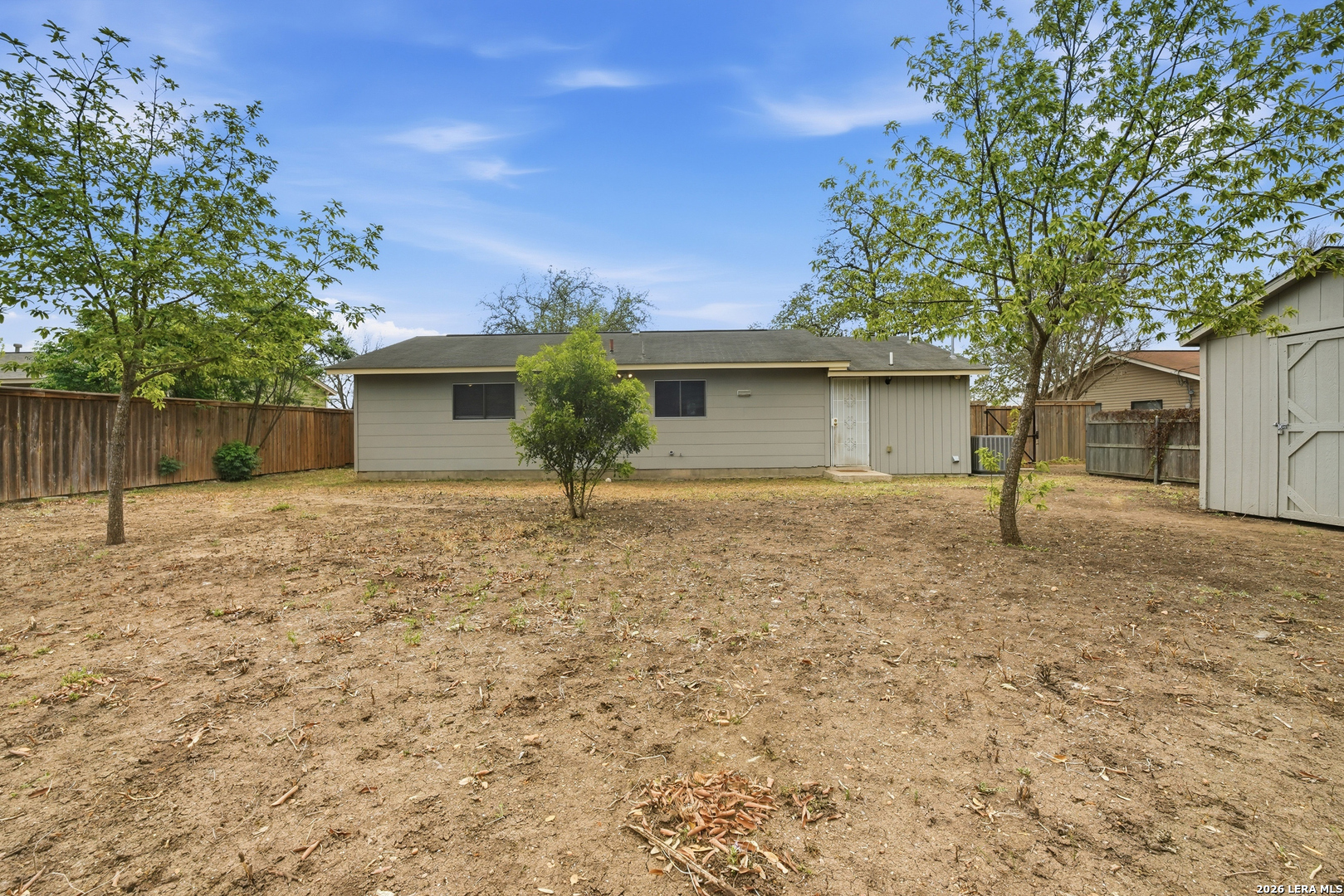 5911 Middlefield San Antonio TX 78242