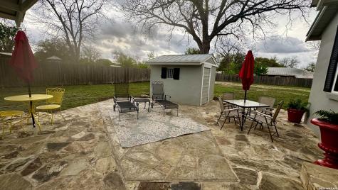 1615 Lorenzo Street Castroville TX 78009