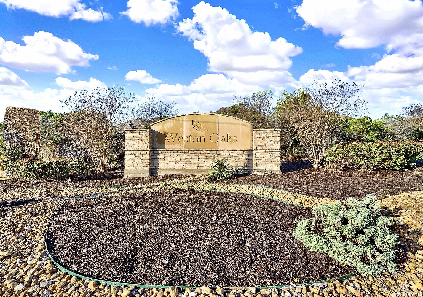 12218 Coal Mine Rise San Antonio TX 78245