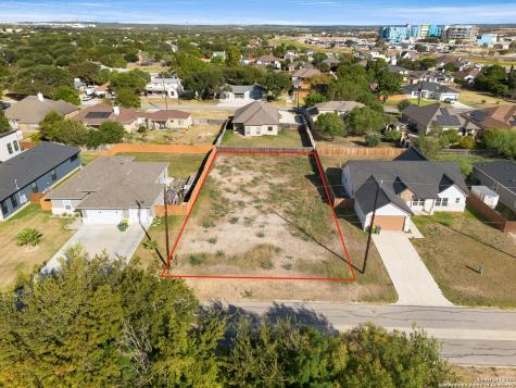 766 Utopia Boulevard Selma TX 78154