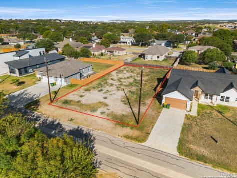 766 Utopia Boulevard Selma TX 78154