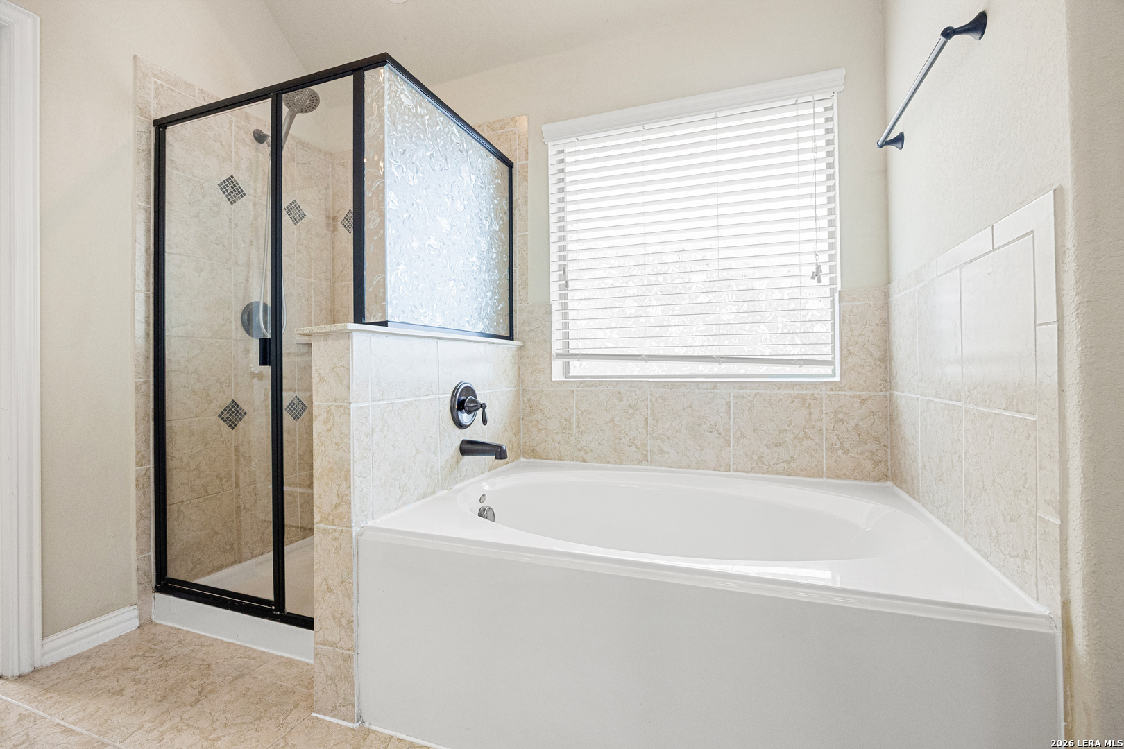 24727 Rising Hill San Antonio TX 78260