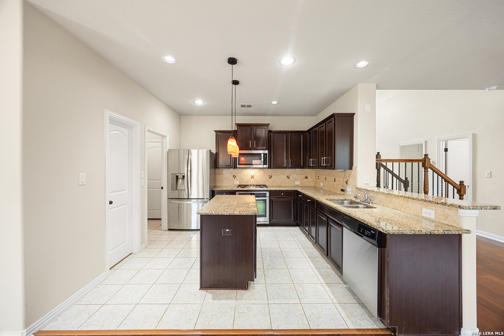 24727 Rising Hill San Antonio TX 78260