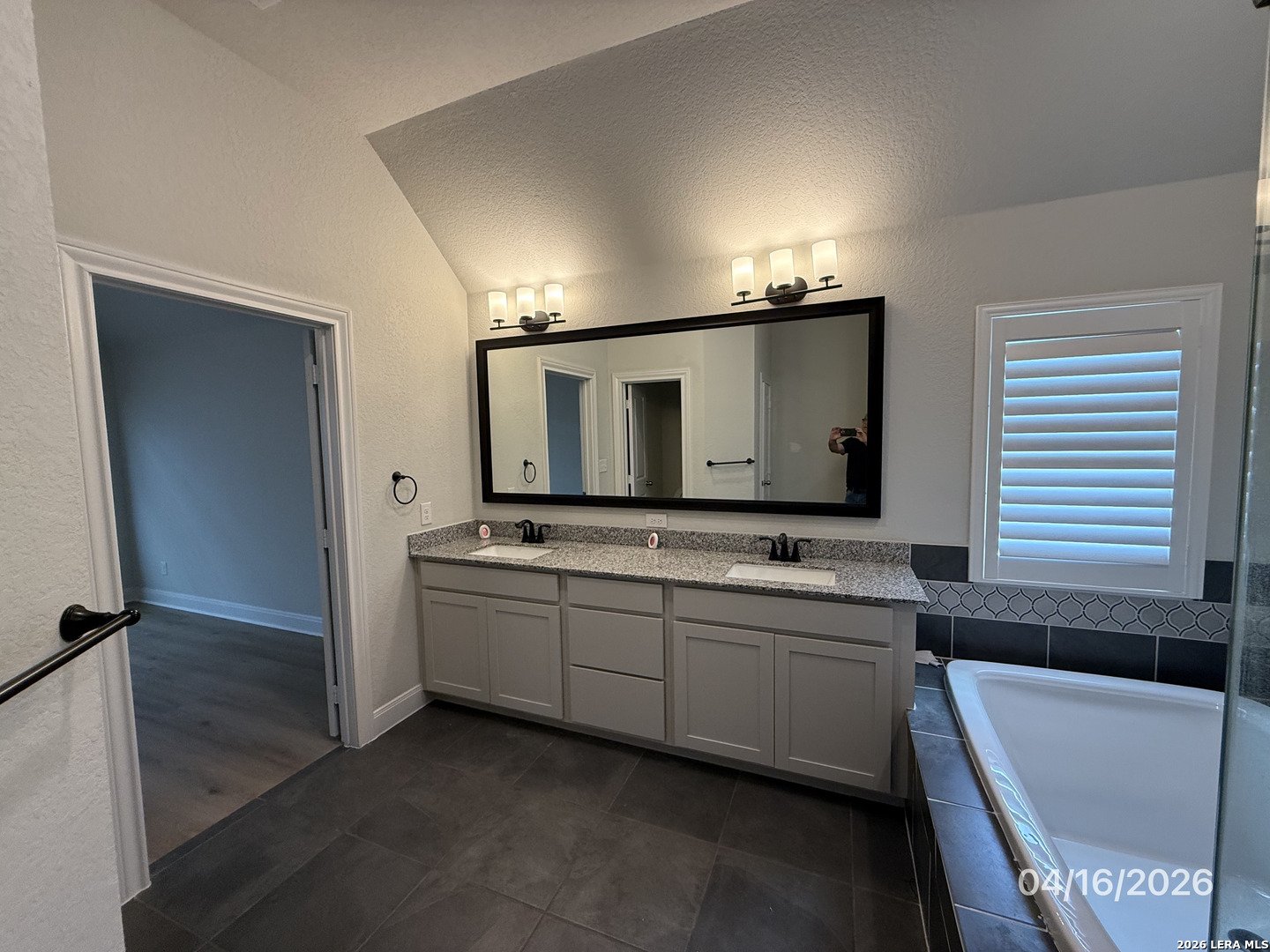 12807 Fort Belknap San Antonio TX 78245