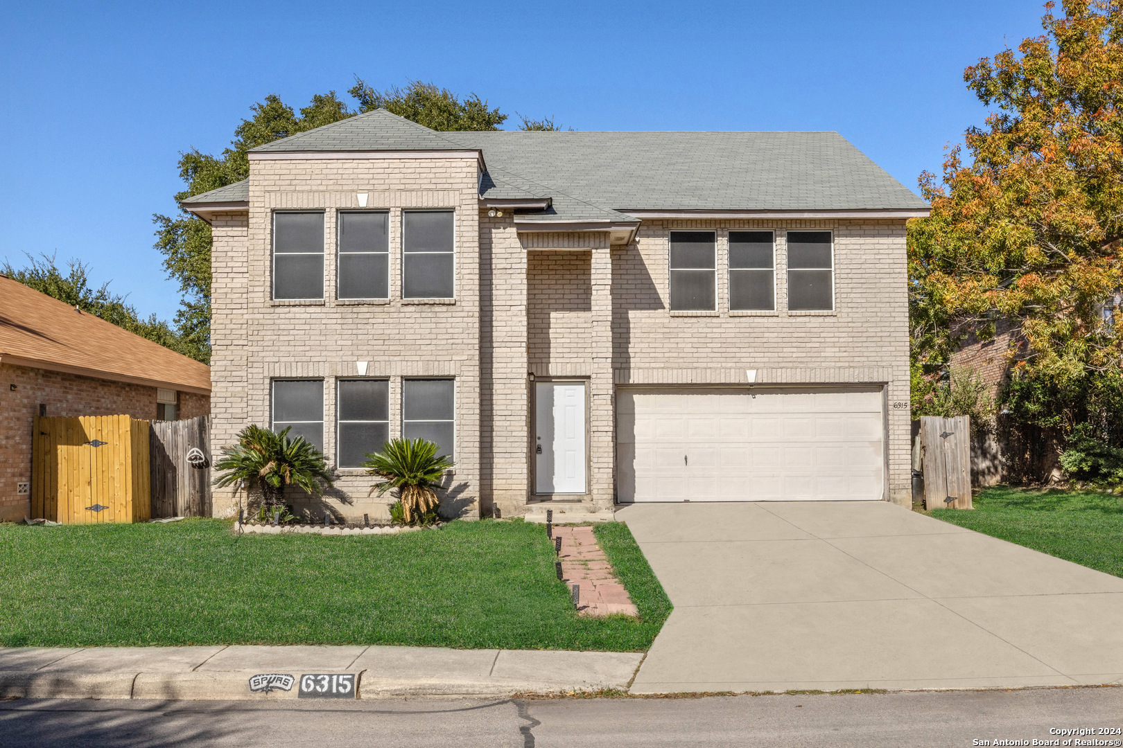 6315 Regency Court San Antonio TX 78249