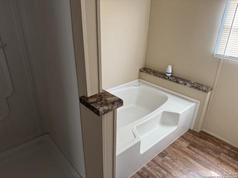 207 Persimmon Pleasanton TX 78064