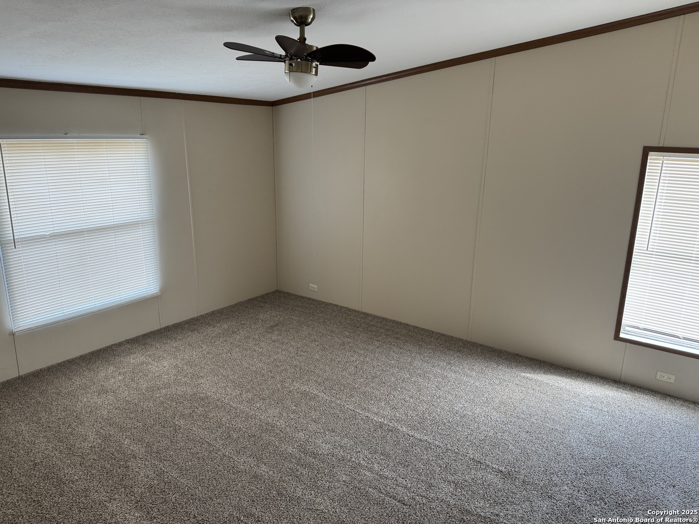 207 Persimmon Pleasanton TX 78064