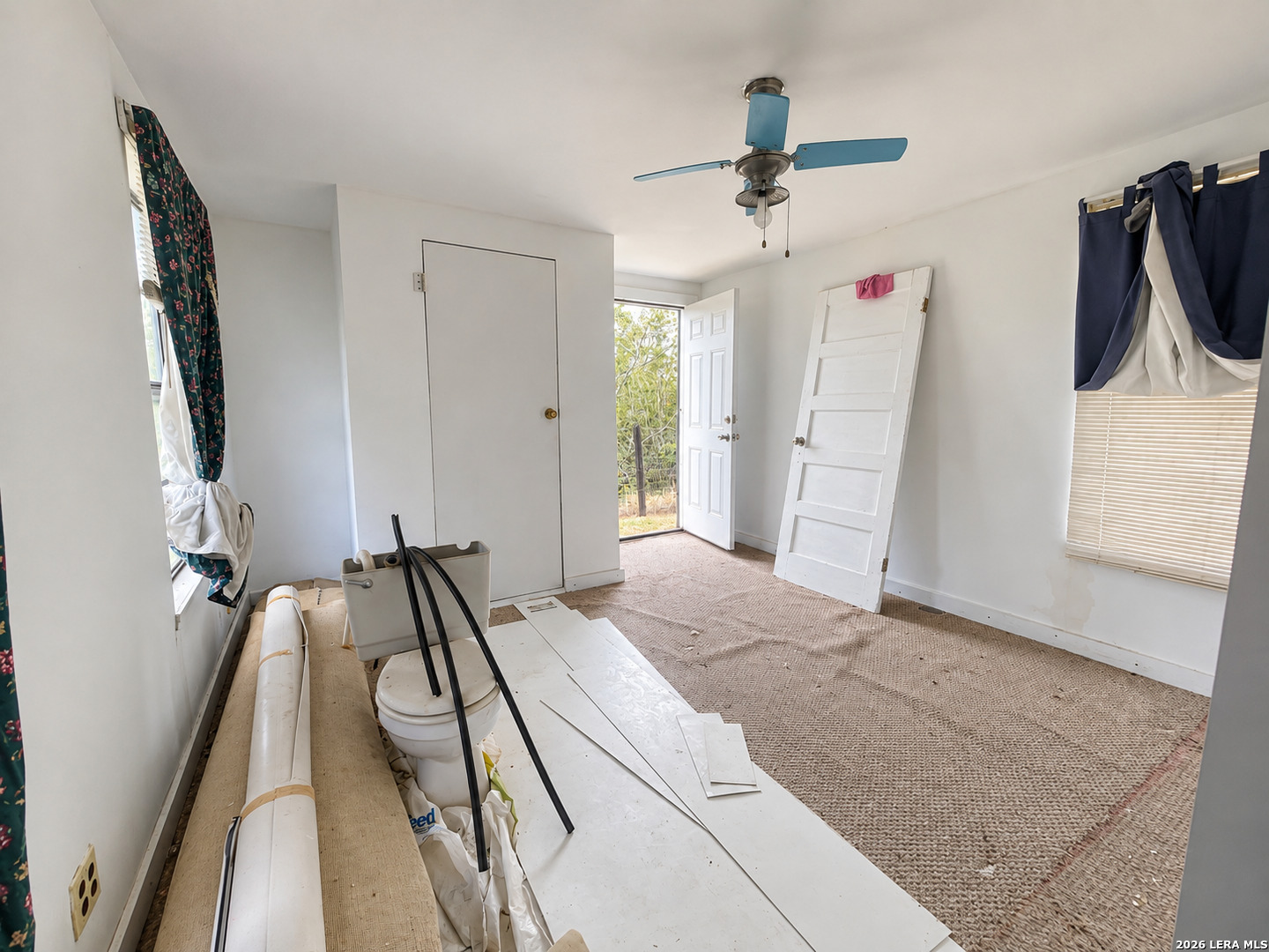 19195 Fm 791 Campbellton TX 78064