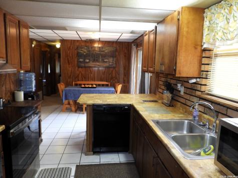 448 White Bass Drive Lakehills TX 78063