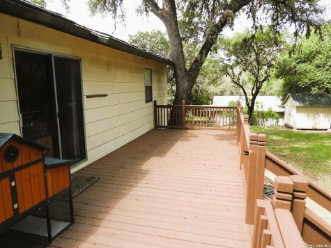 448 White Bass Drive Lakehills TX 78063