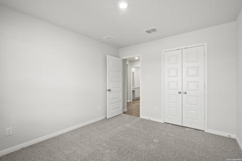10511 Eddleman Cove San Antonio TX 78252