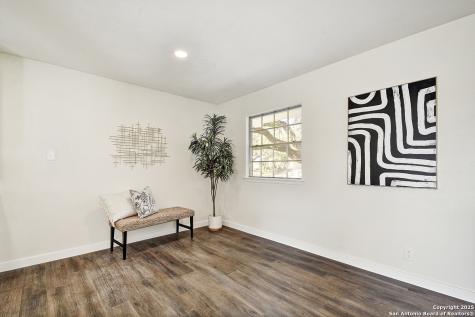 1022 Mount Eden Drive San Antonio TX 78213