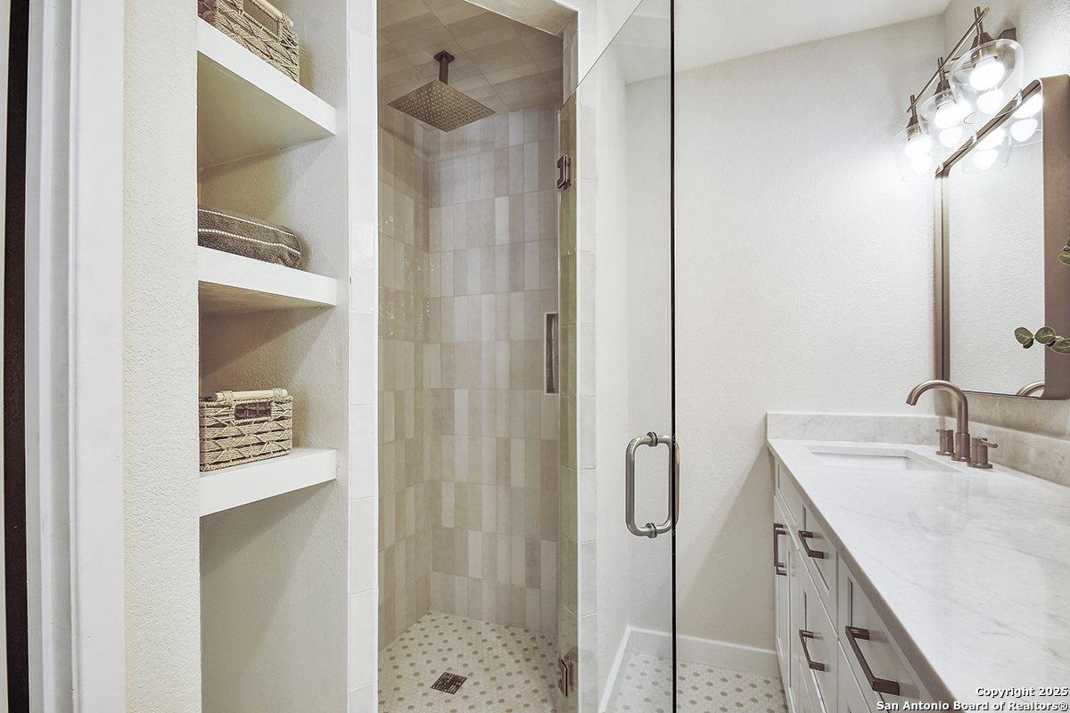 1022 Mount Eden Drive San Antonio TX 78213