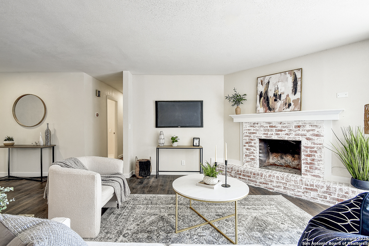 1022 Mount Eden Drive San Antonio TX 78213
