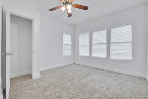 438 Vanderbilt San Antonio TX 78210