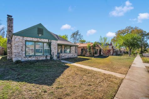 438 Vanderbilt San Antonio TX 78210