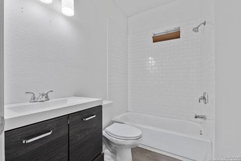 438 Vanderbilt San Antonio TX 78210