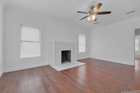 438 Vanderbilt San Antonio TX 78210