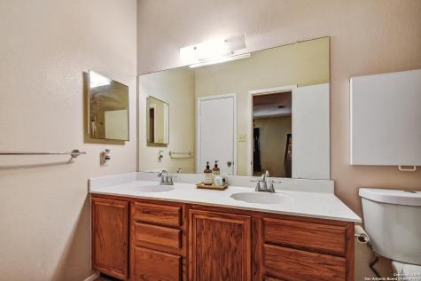 14218 Fairwayhill San Antonio TX 78217