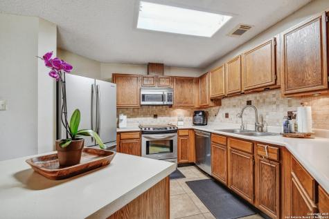 14218 Fairwayhill San Antonio TX 78217
